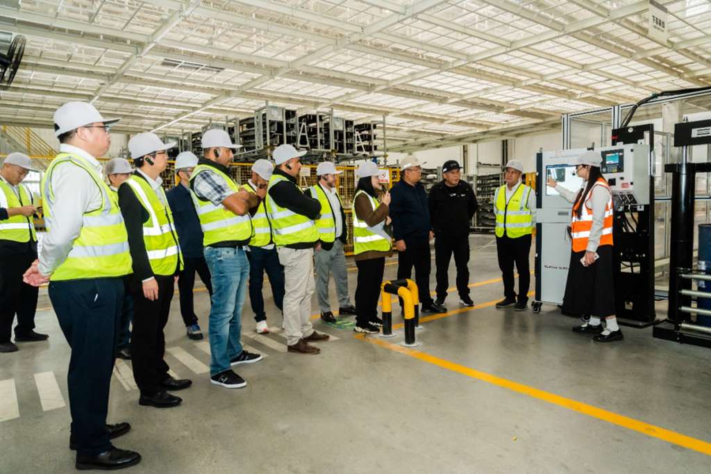 100 Units Successfully Delivered to Mexican Customers: Beijing Automotive Heavy Truck Begins a New Chapter in High-Quality "Going Abroad"