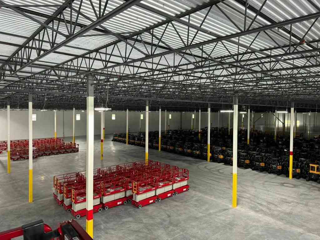 Windrose All-Electric Heavy Truck Ready for Mass Production and Delivery