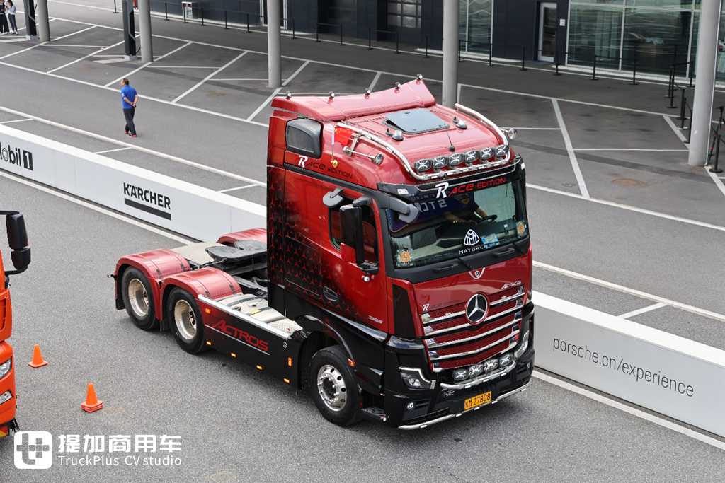 It’s hard to believe there are so many modified trucks in China; the STC Truck Culture Festival surprised me in so many ways!