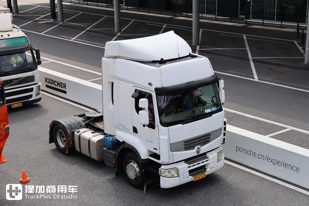 It’s hard to believe there are so many modified trucks in China; the STC Truck Culture Festival surprised me in so many ways!