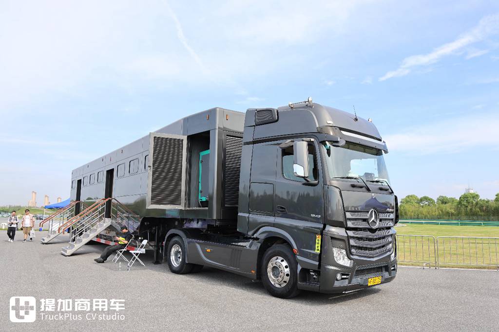 It’s hard to believe there are so many modified trucks in China; the STC Truck Culture Festival surprised me in so many ways!