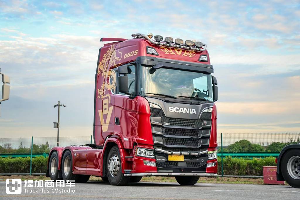 It’s hard to believe there are so many modified trucks in China; the STC Truck Culture Festival surprised me in so many ways!