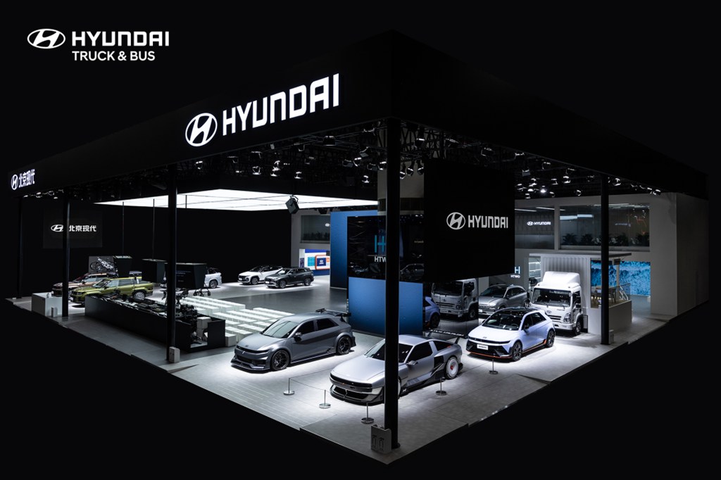 MIGHTY Fuel Cell Dazzles at the Guangzhou Auto Show, Charting a New Path for Green Logistics with the "Zero-Carbon Urban Logistics Model"