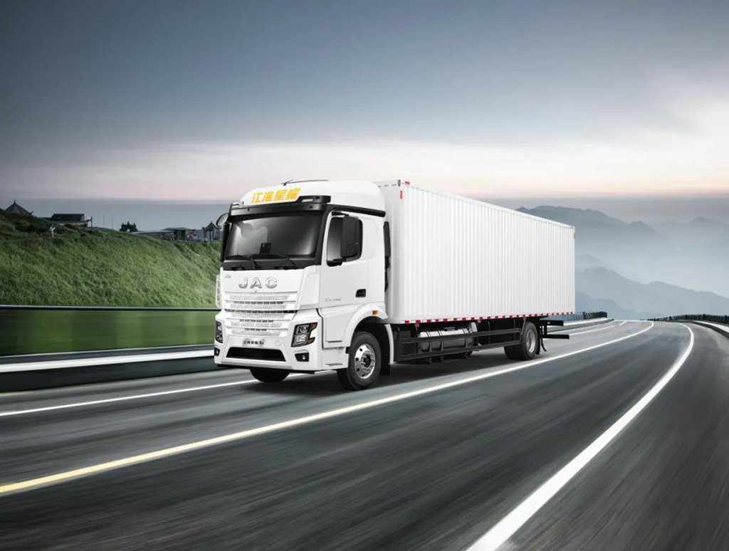Star Product丨A New Benchmark for Natural Gas Cargo Trucks: Star X5 Leading the Future with High Efficiency and Energy Saving