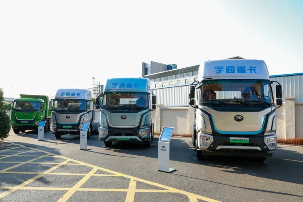 New Breakthrough! Yutong Heavy-duty Truck 600kWh New Model Makes Its Debut in "Jiangcheng Wuhan"!