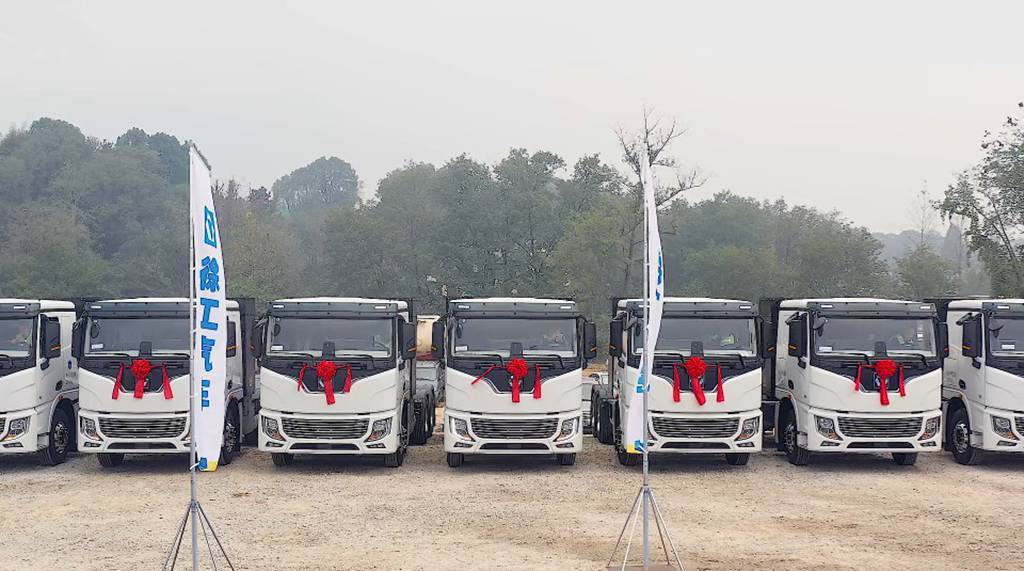Over 100 Units! XCMG New Energy Vehicles Help Changde Start A New Journey