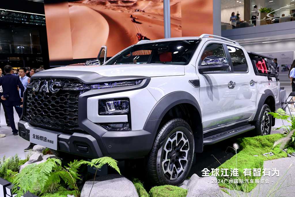 Global JAC, Intelligent and Capable! The All-New Hantu “Dual-Star Hybrid” Debuts at the 2024 Guangzhou Auto Show