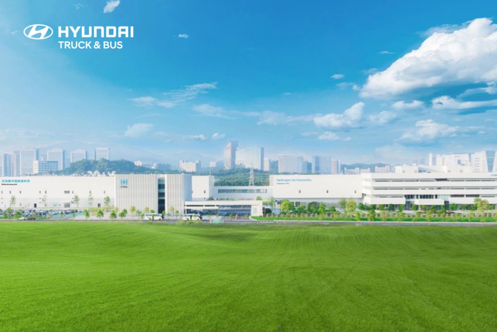 Leading the Future of Green Logistics: Hyundai Commercial Vehicle's MIGHTY Fuel Cell Shines at CIIE