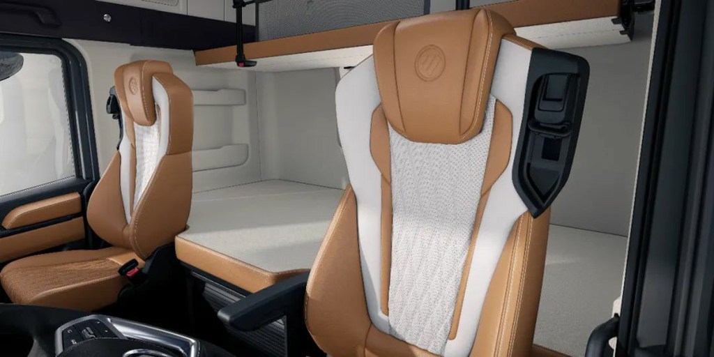 Launch of Foton Auman Galaxy 7: Premium Heavy-Duty Truck for Long-Haul Logistics