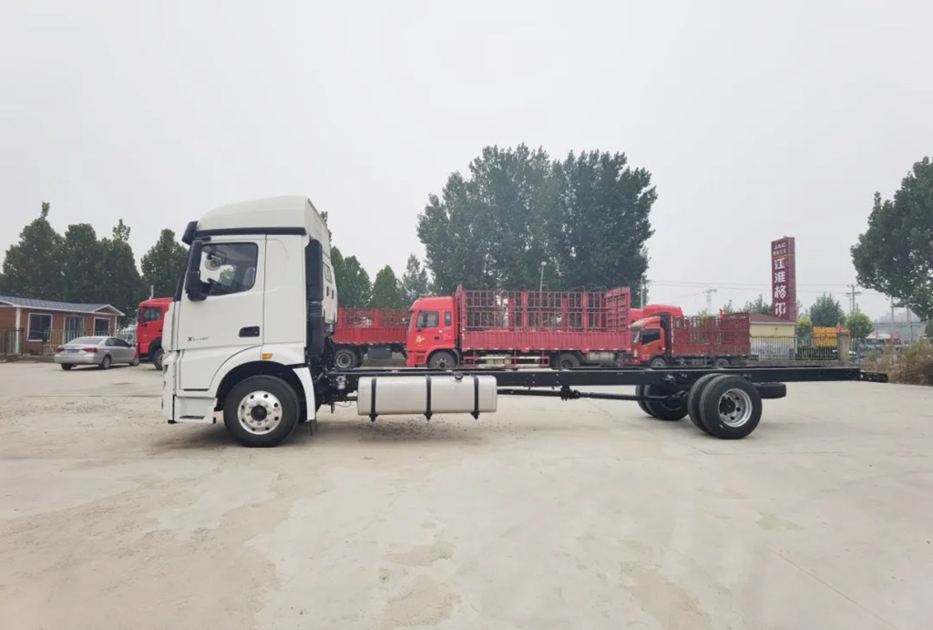 Star Product | Born for Efficient Logistics! JAC Star X5 4×2 Large Single Axle Cargo Truck Product Interpretation