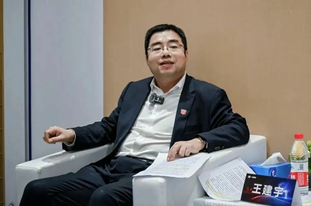 Wang Jianyu, FAW Jiefang: The J7 Chuangling Edition Stands at the Global Pinnacle, Delivering Ultimate Value to Users