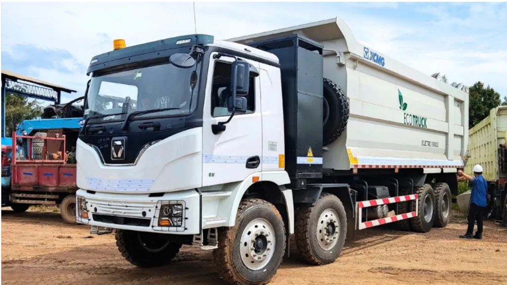 The World’s Favor! XCMG Pure Electric Heavy Trucks Lead Green Expansion Overseas