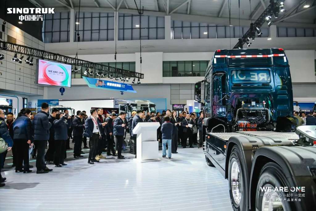 New Launch | Three New Pure Electric Models from China National Heavy Duty Truck Group (CNHTC) Shock the Market!