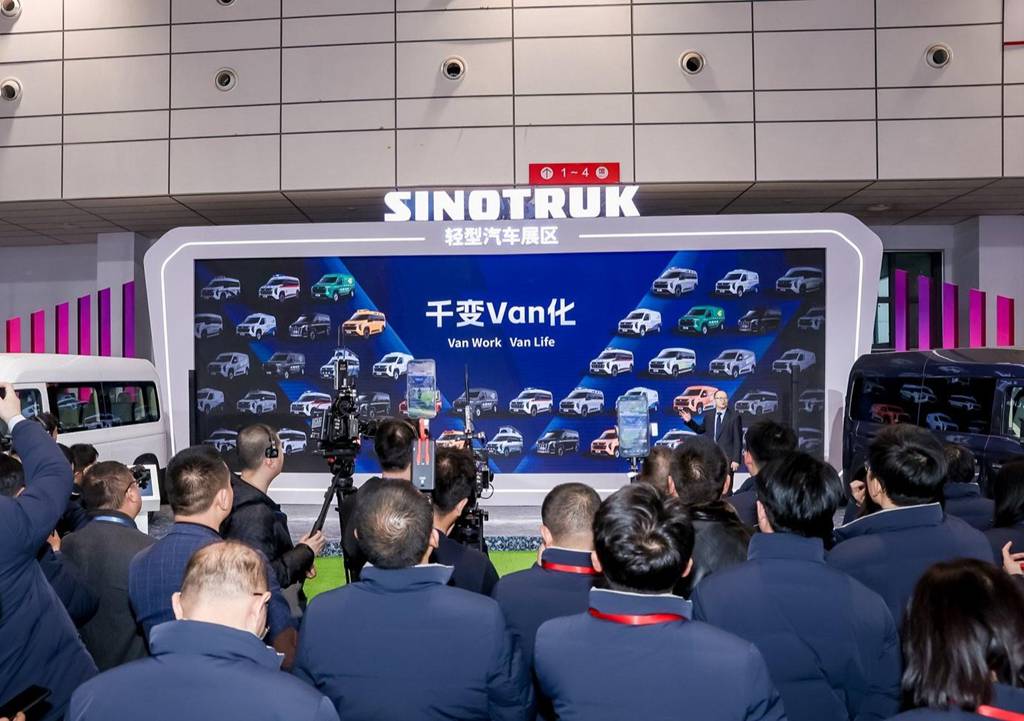 Sinotruk Officially Launches the All-New Light Bus Brand Vanguard V with a Full Range of Models