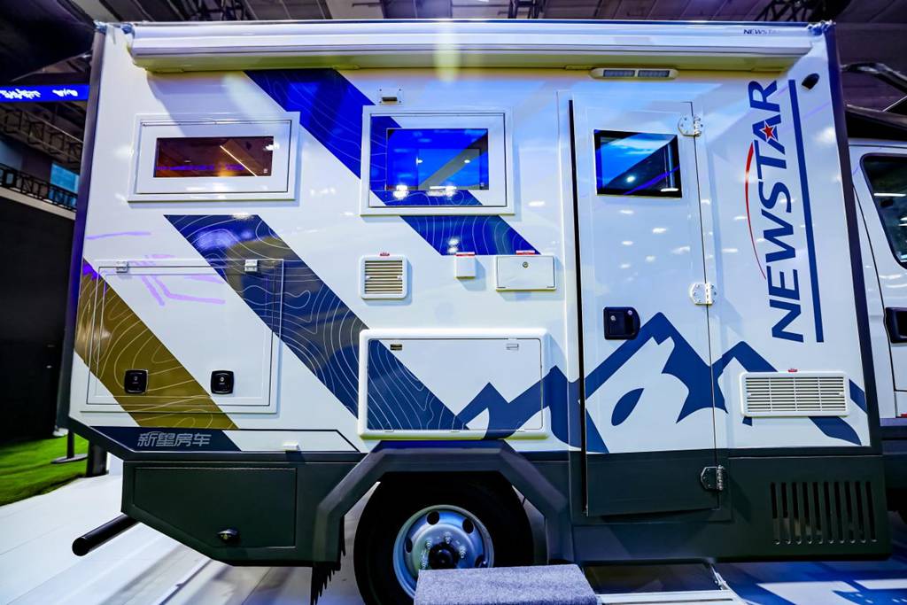Iveco Ouba · Mountain & Sea C-Type RV: Exploring New Frontiers in Off-Road Travel!