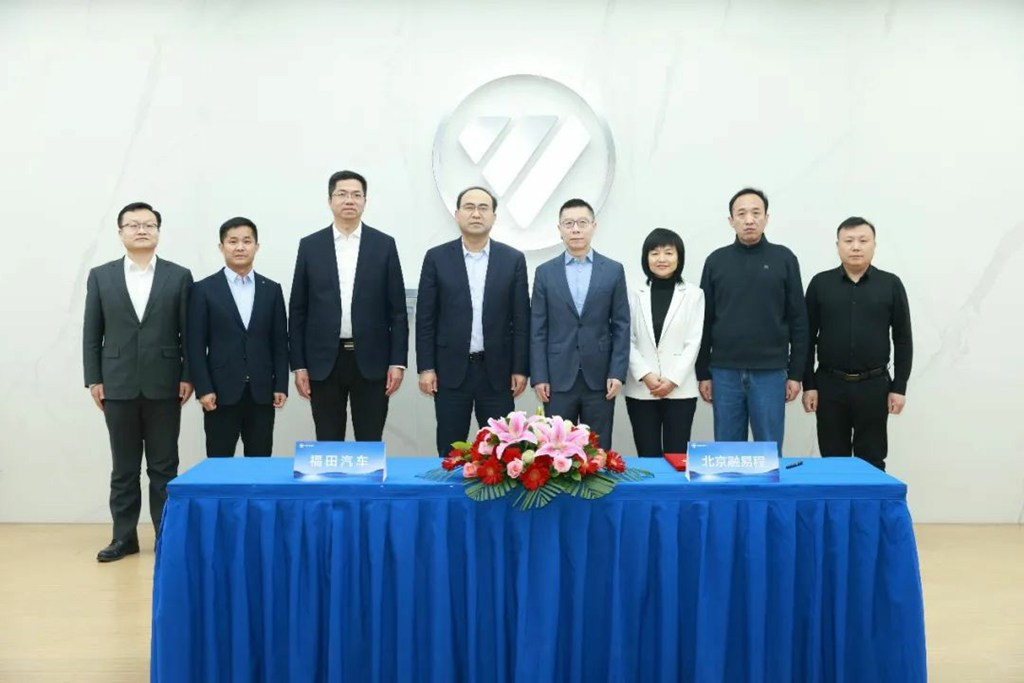 With annual sales exceeding 600,000 units and the strong rise of new energy, what were the high - light moments of Foton Motor in 2024?
