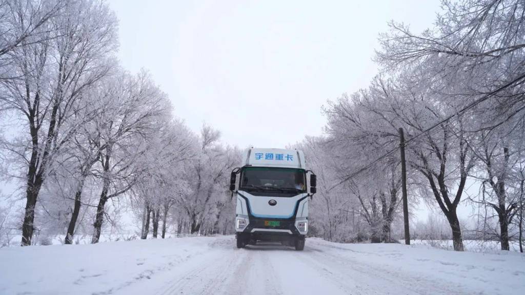 Breaking Through Long Distances: Yutong New Energy Heavy Trucks Set a Record with 3,000-kilometer Actual Operation!