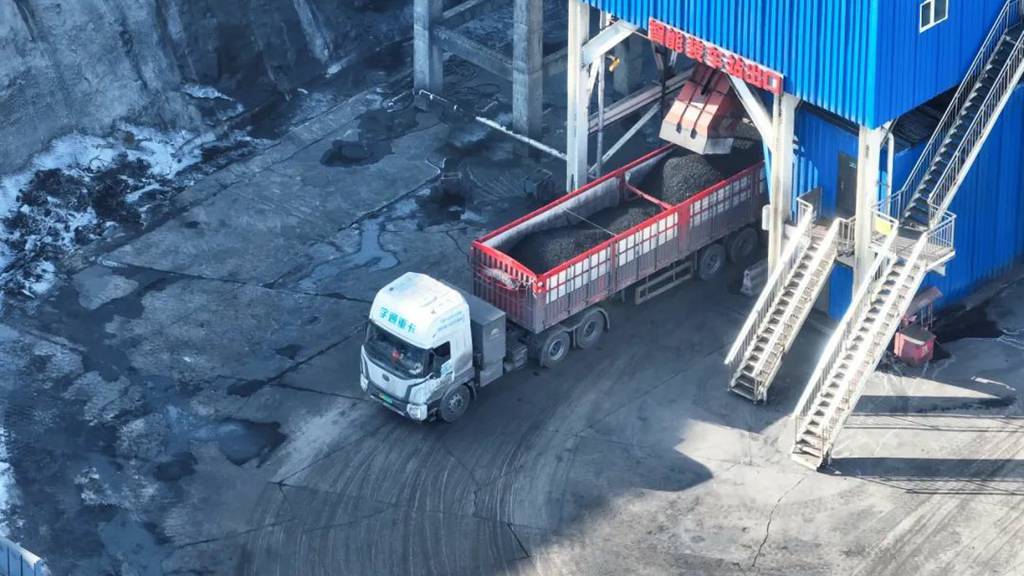 Breaking Through Long Distances: Yutong New Energy Heavy Trucks Set a Record with 3,000-kilometer Actual Operation!
