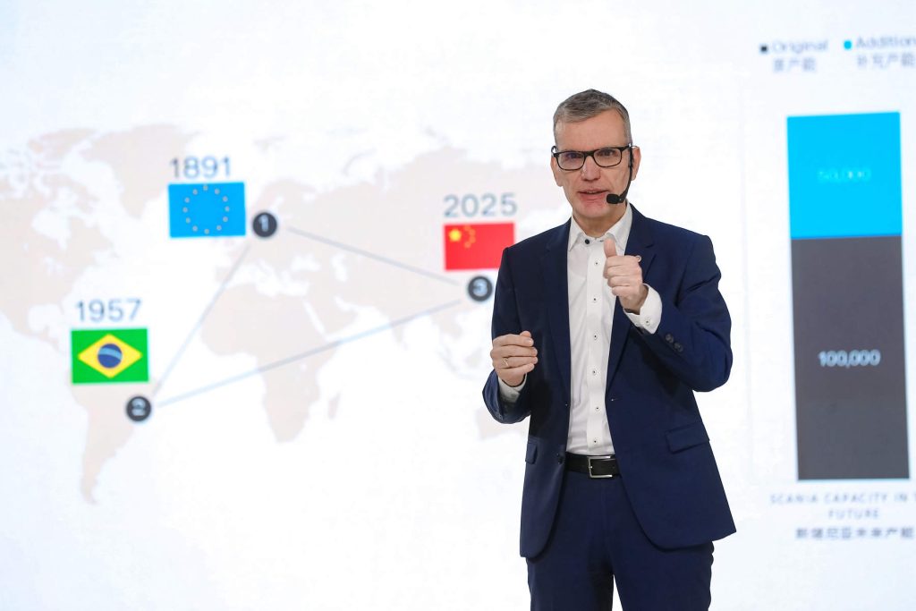 The First Prototype Vehicle of Scania's China Factory Rolls Off the Production Line, Traton Group: Promote and Develop Together with China's Commercial Vehicle Industry