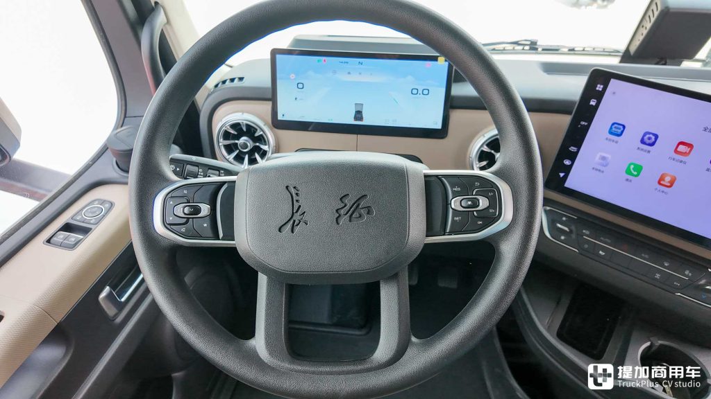 This is the latest hybrid heavy truck launched by Great Wall Motor, equipped with the Hi4-G hybrid technology. Can it become a new benchmark for fuel-efficient heavy trucks?