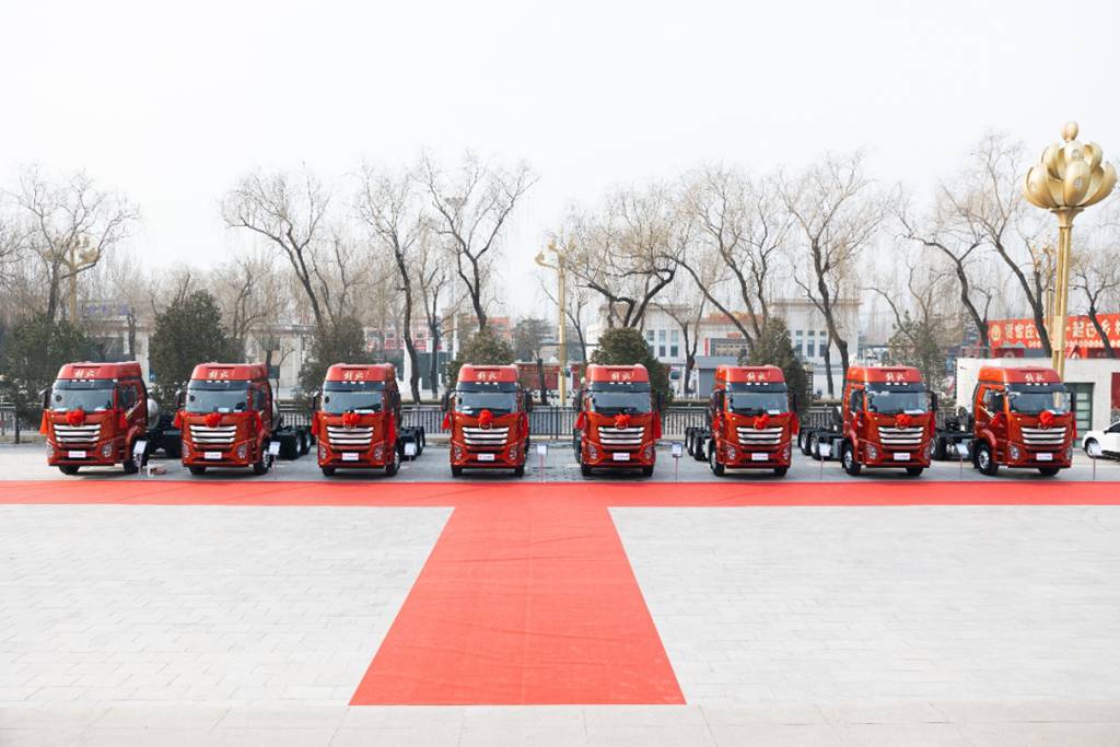 Shanxi, Hebei, Shandong, and Henan, Launching Together! FAW Jiefang J6V SMART Usher in a New Era of Efficient Transportation