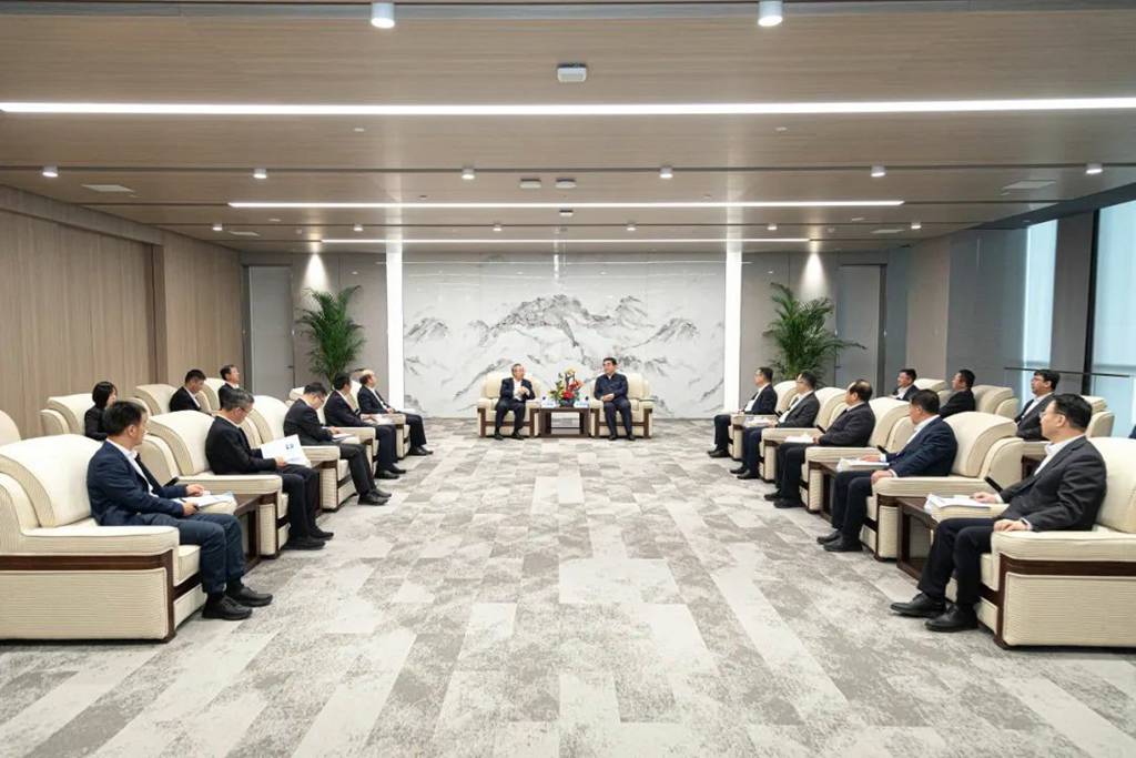 Shandong Heavy Industry Group and China Logistics Group Sign a Strategic Cooperation Agreement