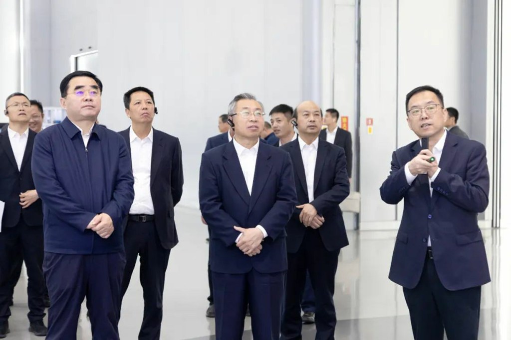 Shandong Heavy Industry Group and China Logistics Group Sign a Strategic Cooperation Agreement