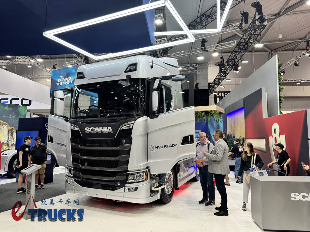Touring the 2025 Brisbane Truck Show · European Trucks Edition: The New Generation Tatra Phoenix and Iveco Dual-Drive Models Unveiled