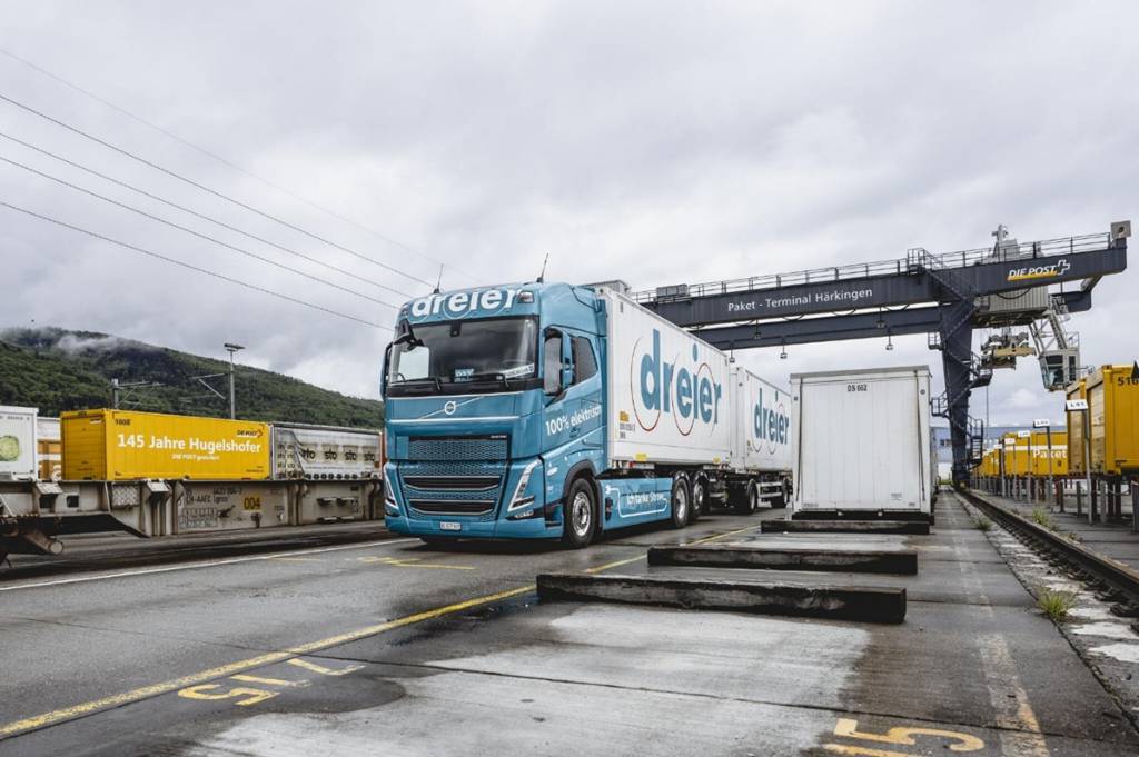 Milestone Breakthrough: Volvo Electric Trucks' Global Deliveries Exceed 5,000 Units