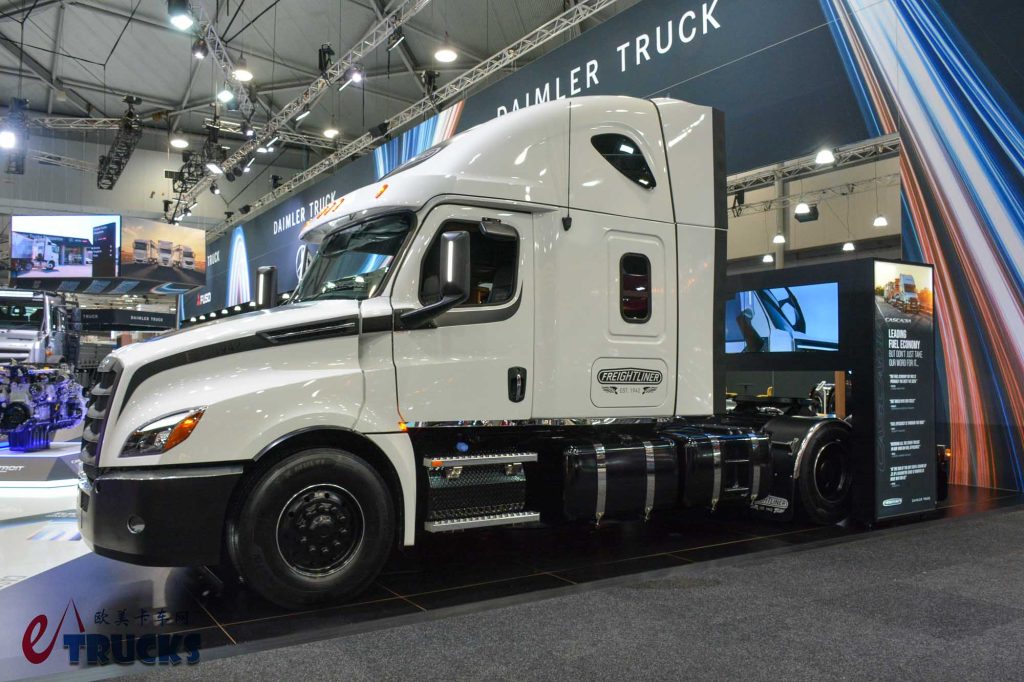 Experiencing the Power Feast of Long-Nose Trucks! And American Cab-Over Trucks? A Tour of the 2025 Brisbane Truck Show · American Trucks Edition