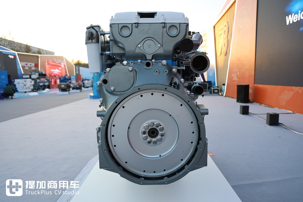 Leading China's Gas Trucks into the 750-Horsepower Era: Weichai WP16NG 4.0 Gas Engine Arrives—Which Models Does It Currently Adapt to?