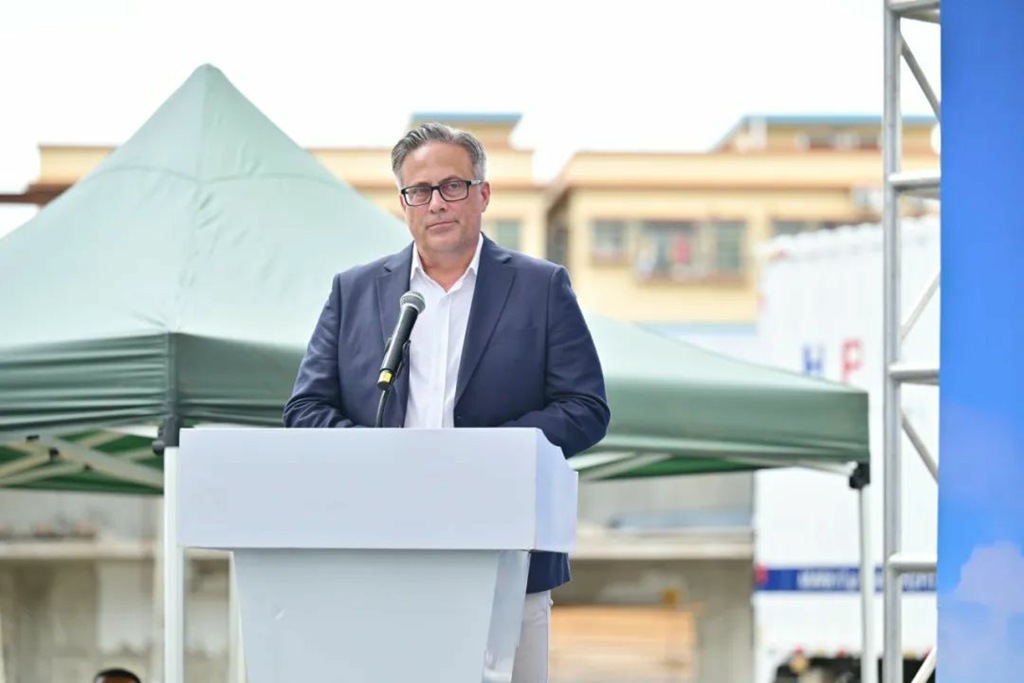 Scania Delivers 25 Super Trucks to Huapengfei, Empowering TIR Business Upgrade