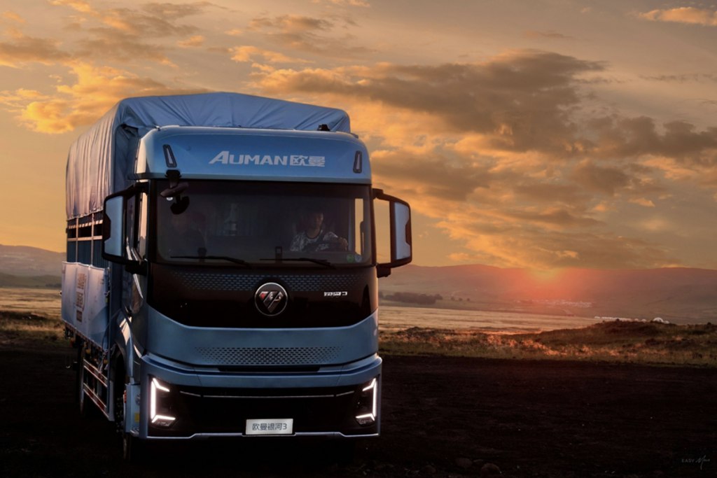 Galloping on the North-South Transport Line, Foton Auman Galaxy 3 High-Efficiency Operation Value Tour Sets Off Again