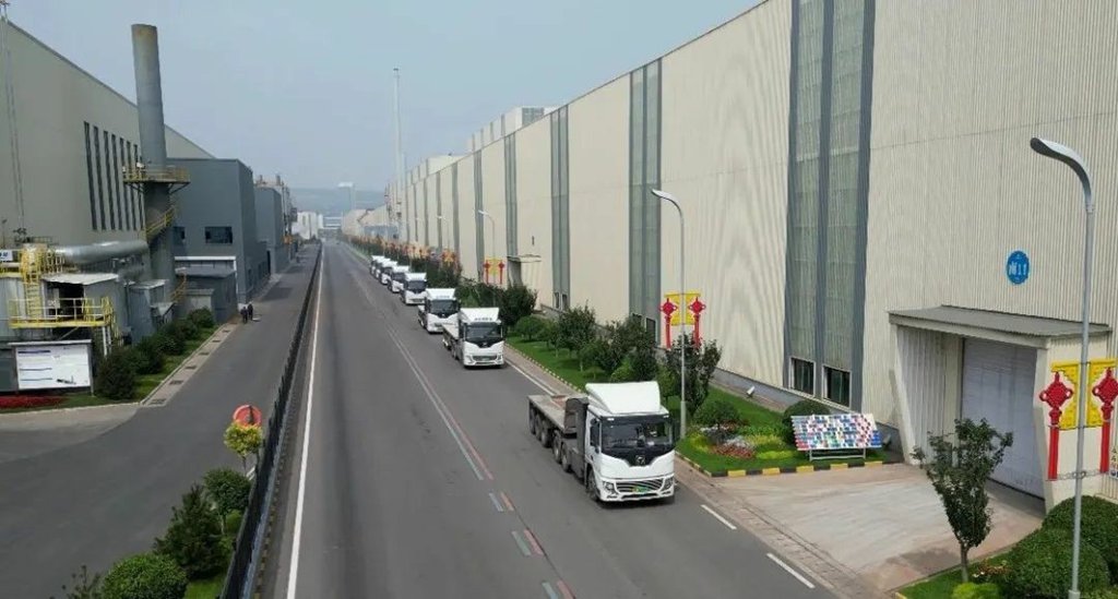 The Future Is Here: XCMG New Energy Heavy Trucks Create a New Paradigm for Steel Logistics