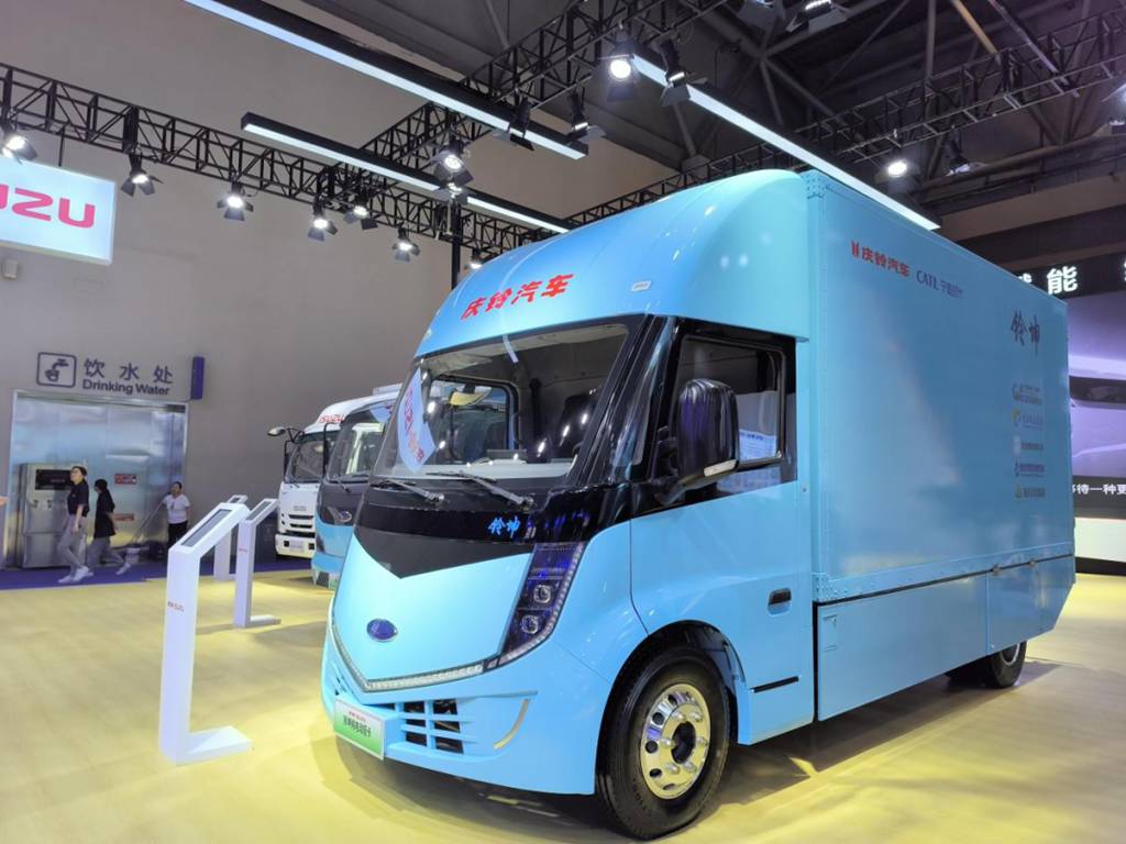 Defining a New Era of Efficient Logistics: Qingling Linkun Leads the New Energy Light Truck Track
