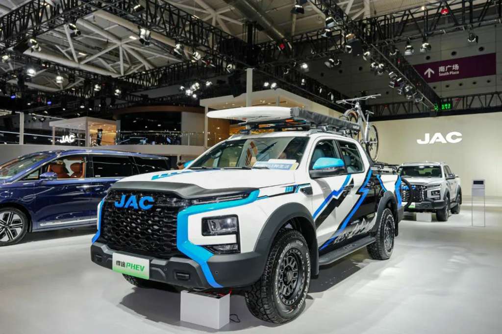 Strong Year - on - Year and Month - on - Month Growth in Domestic and International Sales! JAC Pickup Trucks Achieve Excellent Results in the Global Market in May