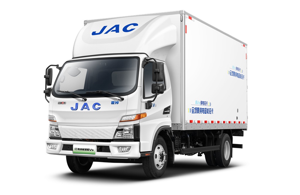 JAC Motors joins hands with CATL: The first commercial vehicle equipped with Chocolate battery swap system successfully completes its first joint debugging in China!