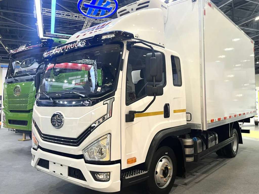FAW Trucks Makes a Strong Debut at the Astana International Commercial Vehicle Exhibition