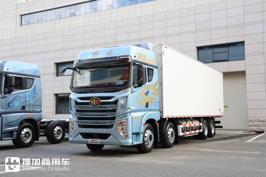 New Eagle Array products released, YingTu adds three more models, Live shots of exhibited vehicles at FAW Trucks QingDao mid-year conference