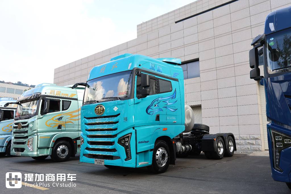 New Eagle Array products released, YingTu adds three more models, Live shots of exhibited vehicles at FAW Trucks QingDao mid-year conference