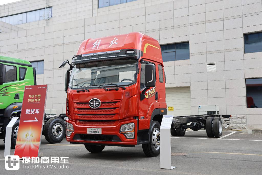 New Eagle Array products released, YingTu adds three more models, Live shots of exhibited vehicles at FAW Trucks QingDao mid-year conference