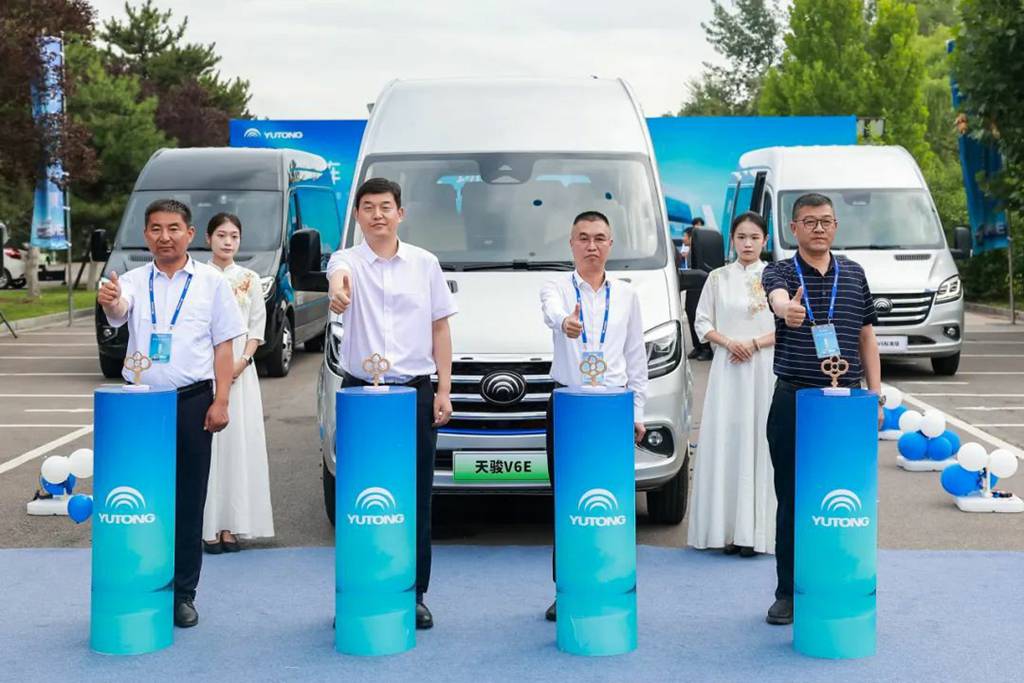 Full Lineup + Full Scenarios! Yutong Pure Electric Van Tianjun V6E Grandly Released