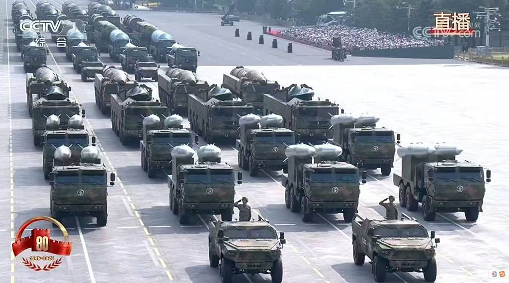 From "Steel Torrent" to "Intelligent Manufacturing Benchmark": Decoding the Solid Evolution of China's Heavy-Duty Trucks