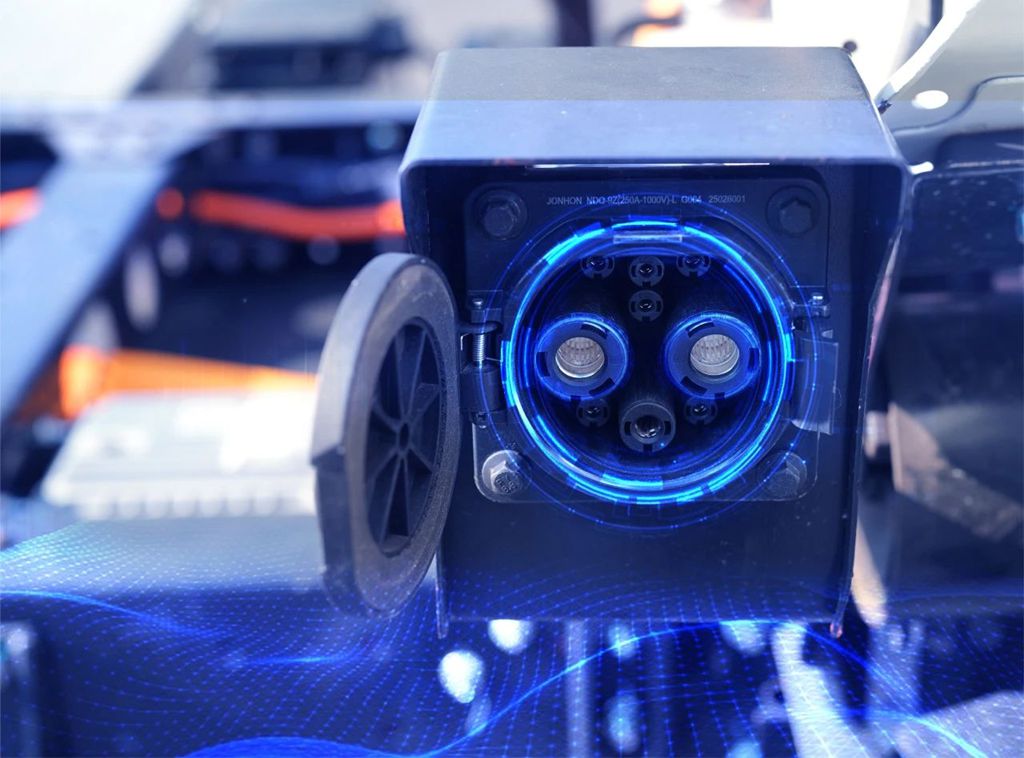 JAC New Energy Light Truck EV9: 18-Minute Fast Charging, Capable of All Scenarios