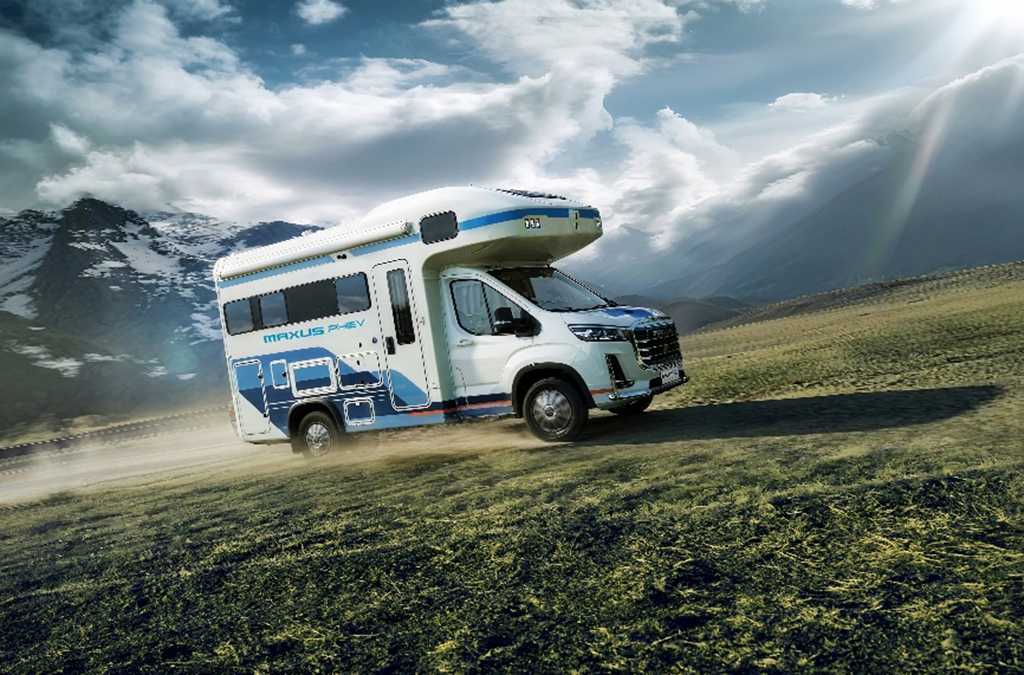 Advancing on Multiple Tracks: SAIC Maxus Achieves Hot Sales of 18,894 Units in August