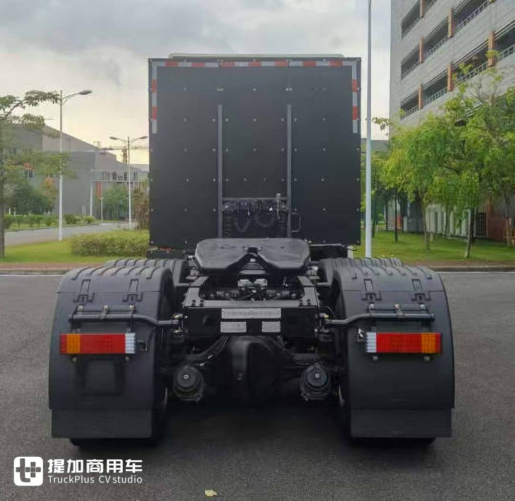 Domestic Scania 4-Axle Truck Chassis Debuts! Is HOWO’s New-Generation Natural Gas Heavy-Duty Truck Coming? A Review of Outstanding Models in the MIIT 400th Batch of the Announcement