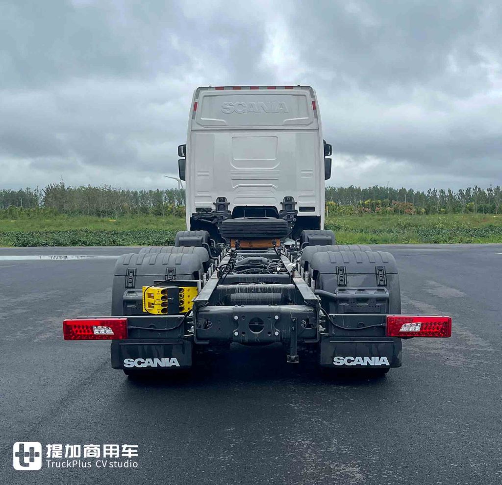 Domestic Scania 4-Axle Truck Chassis Debuts! Is HOWO’s New-Generation Natural Gas Heavy-Duty Truck Coming? A Review of Outstanding Models in the MIIT 400th Batch of the Announcement
