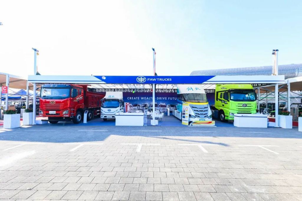 The 138th Canton Fair: FAW Trucks Demonstrates the Hard Power of Chinese Commercial Vehicles