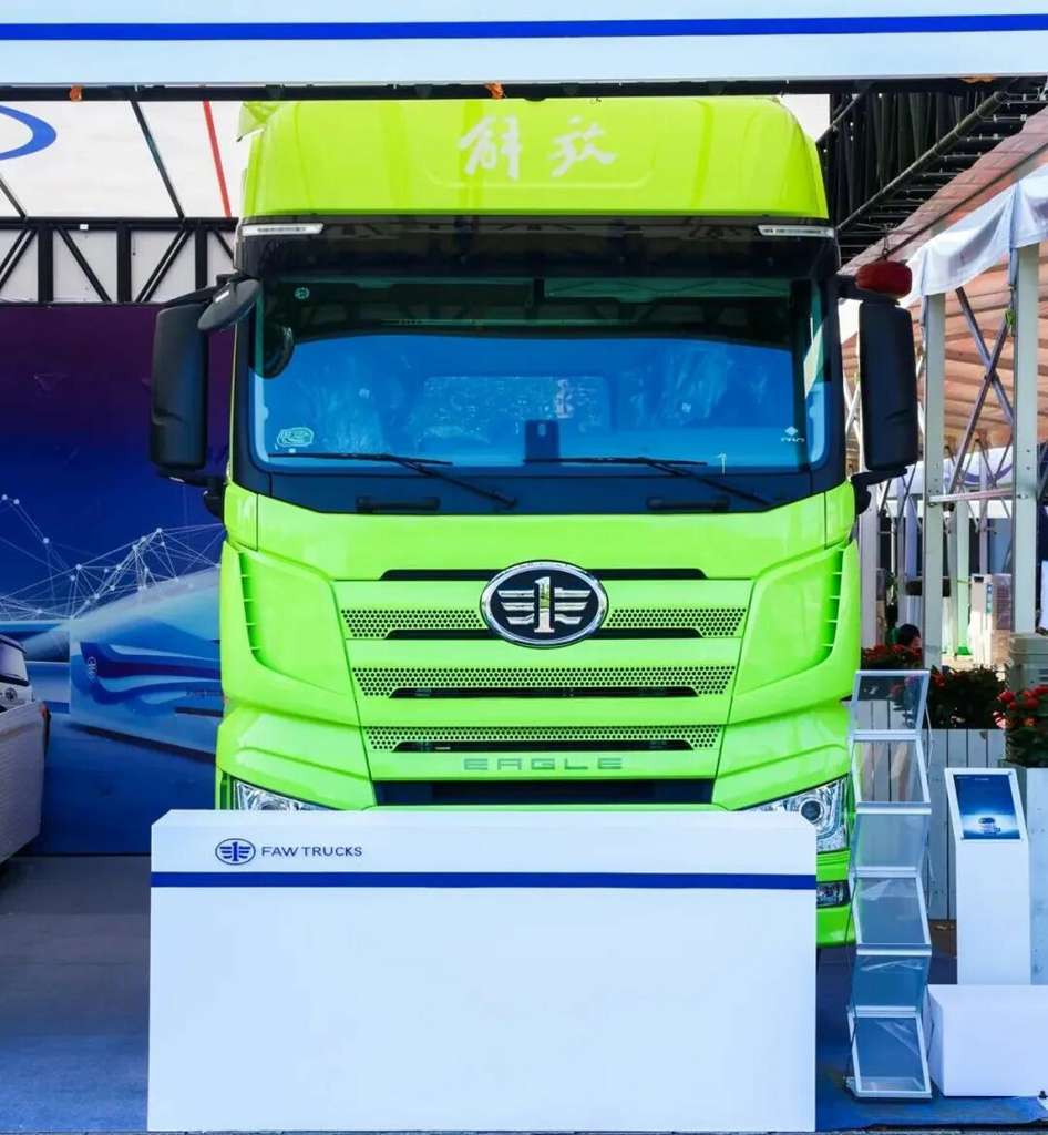 The 138th Canton Fair: FAW Trucks Demonstrates the Hard Power of Chinese Commercial Vehicles