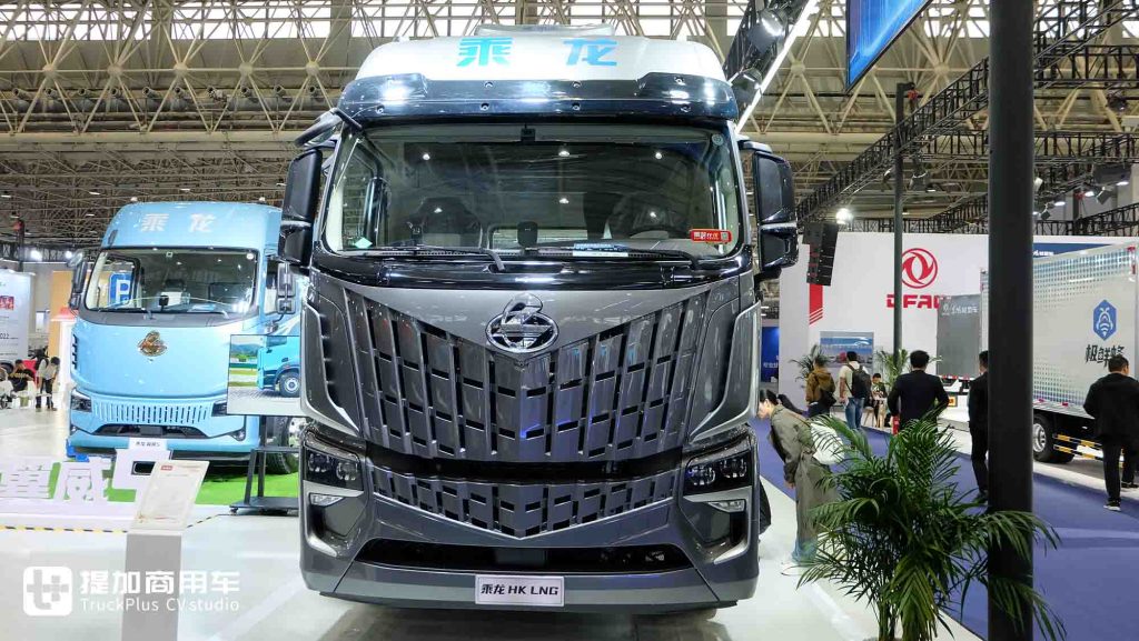2025 CCVS | 50% New Energy! Chenglong HK, H7 Pro High-End Models Debut, A Look at Dongfeng Liuzhou Motor Chenglong’s Exhibits